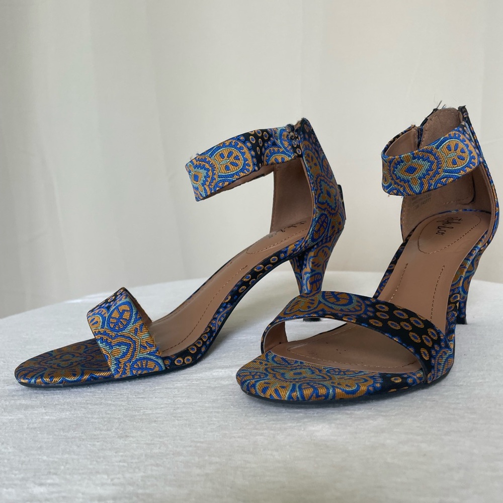 Paycee 2 piece dress sandals from Macy’s. - Picture 2 of 10